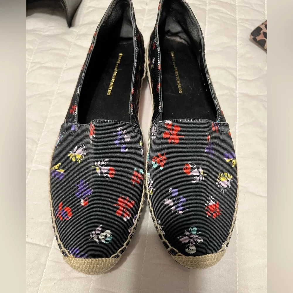 Diane Von Furstenberg Black Floral Espadrille Flats Shoes Women's‎ 9M